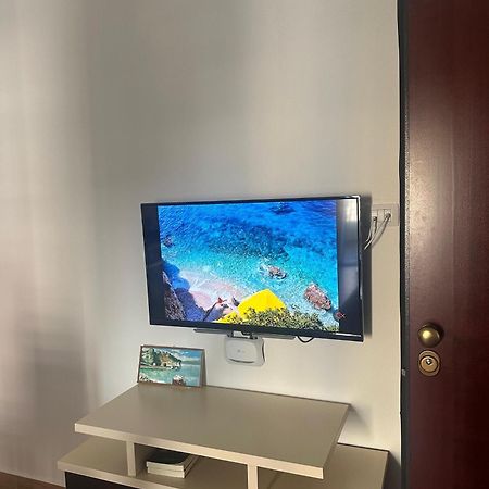 Vlora Central & Comfy Apartment Luaran gambar